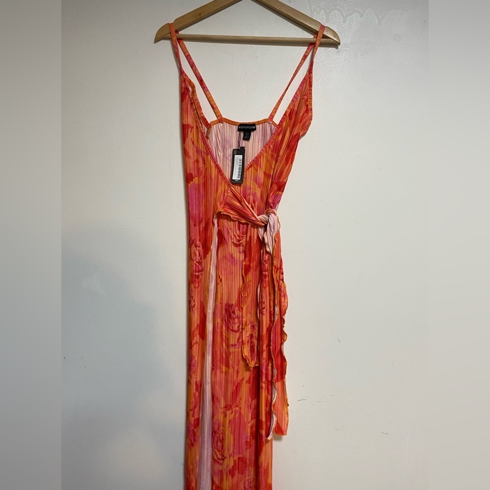 PrettyLittleThing Orange Pink Floral Pleated Wrap Maxi Dress Size US 0 NWT - Picture 10 of 10